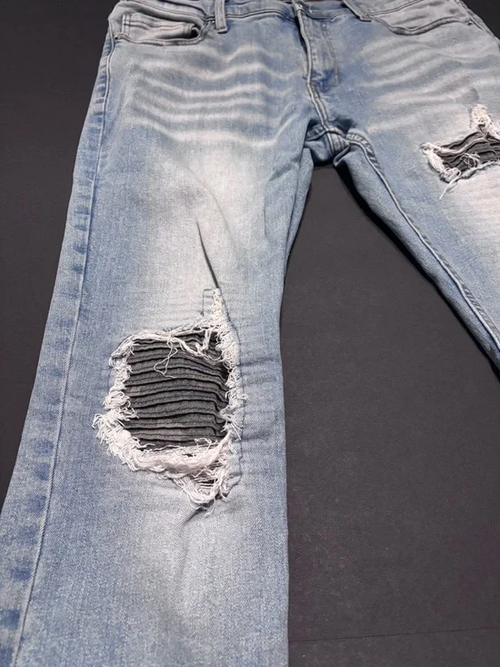 Fashion Nova Men’s Skinny Jeans - Picture 8 of 10